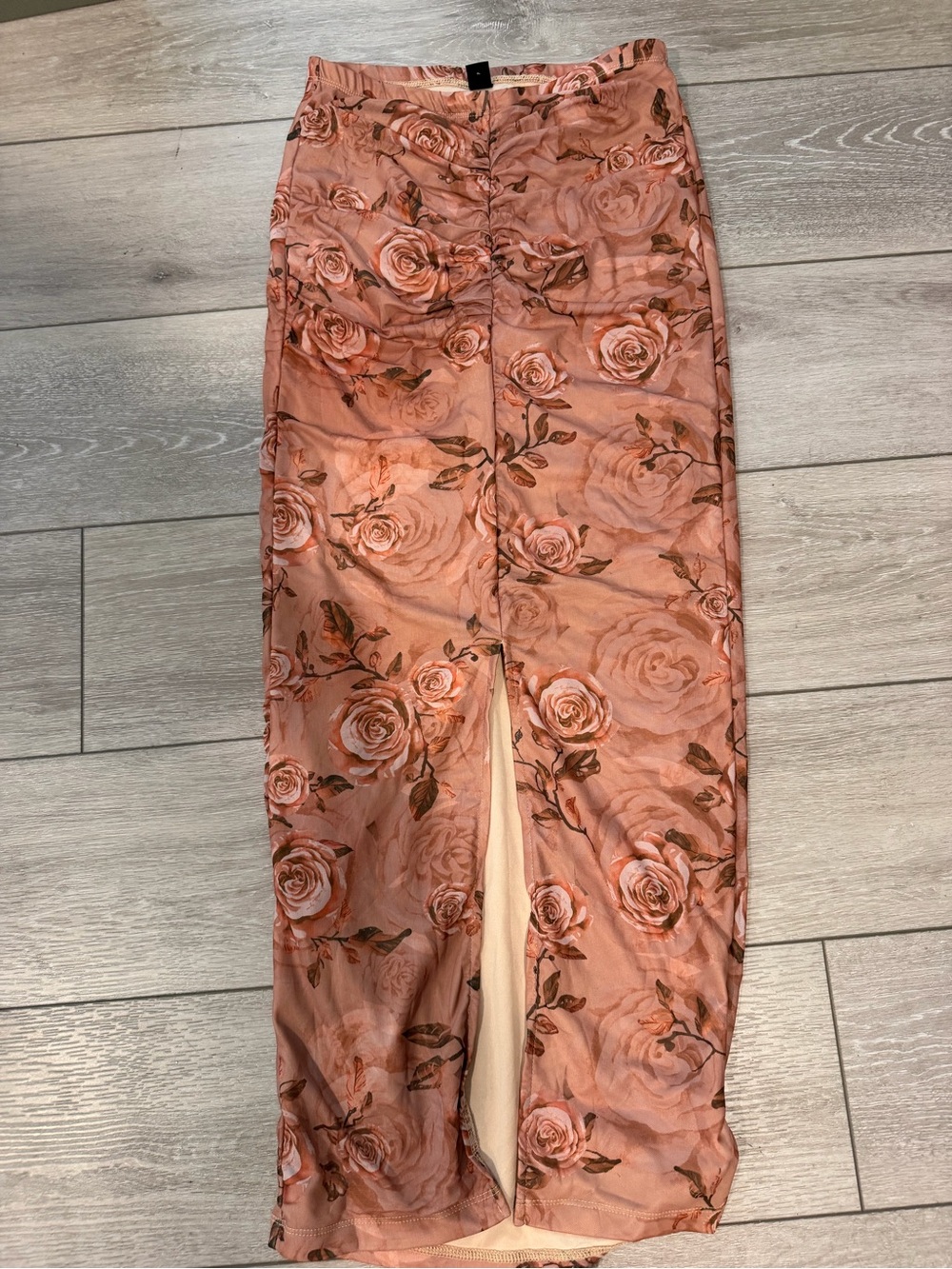 SHEIN Pink Floral Pencil Midi Skirt with Front Slit